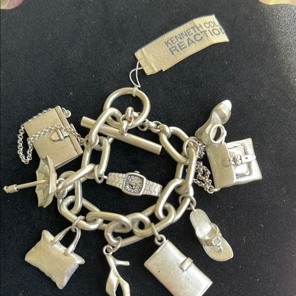 Kenneth Cole Reaction Silver Charm Bracelet 7” Nwt